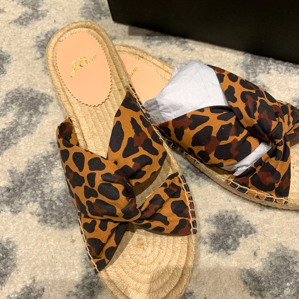 J Crew *NWT* Twist Strap Leopard Espadrille Flat Sandal size 9